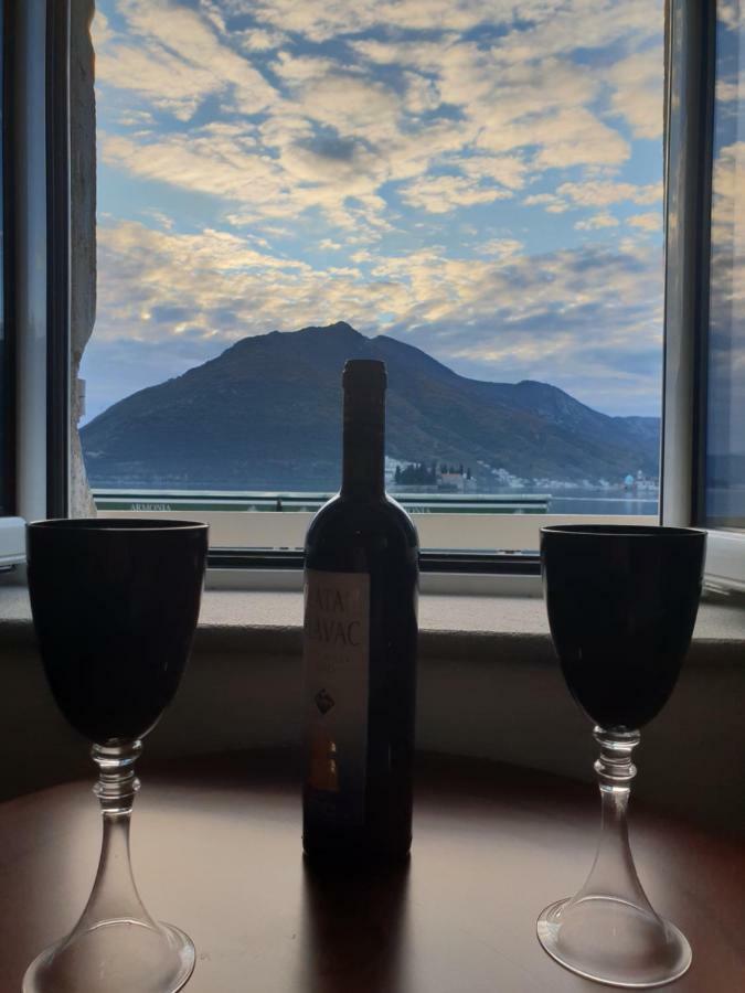 Apartmani Armonia Perast Exteriör bild